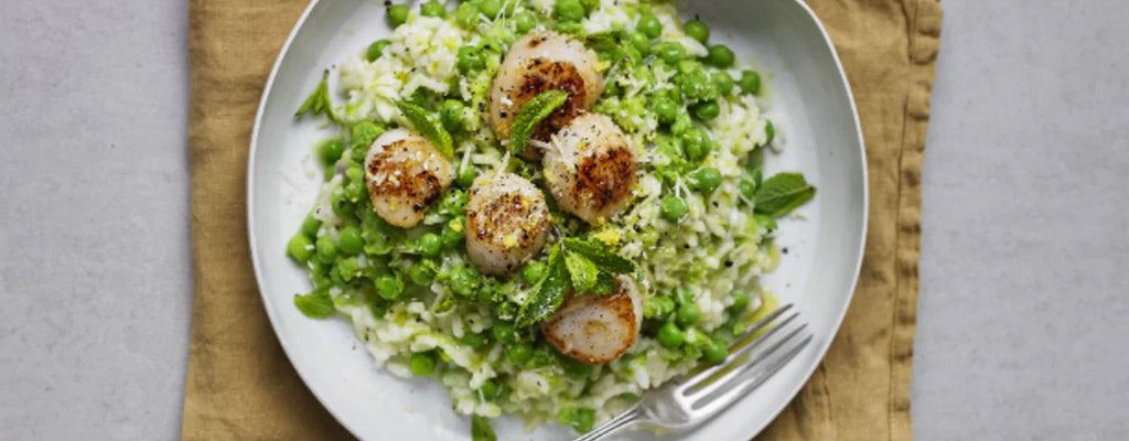 Zesty Scallops with Pea Risotto